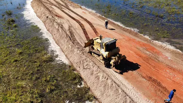 Obra da estrada boiadeira, no Pantanal, já tinha sido paralisada (Foto: Divulgação)