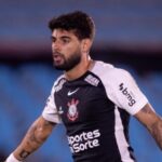 Domingo de clássicos e disputas acirradas no Brasileirão; confira os jogos