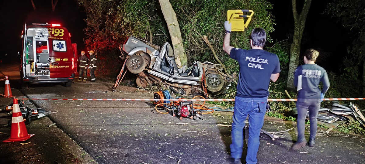 PAI E FILHO MORREM EM ACIDENTE NA MS-276; CRIANÇA ESTÁ GRAVE